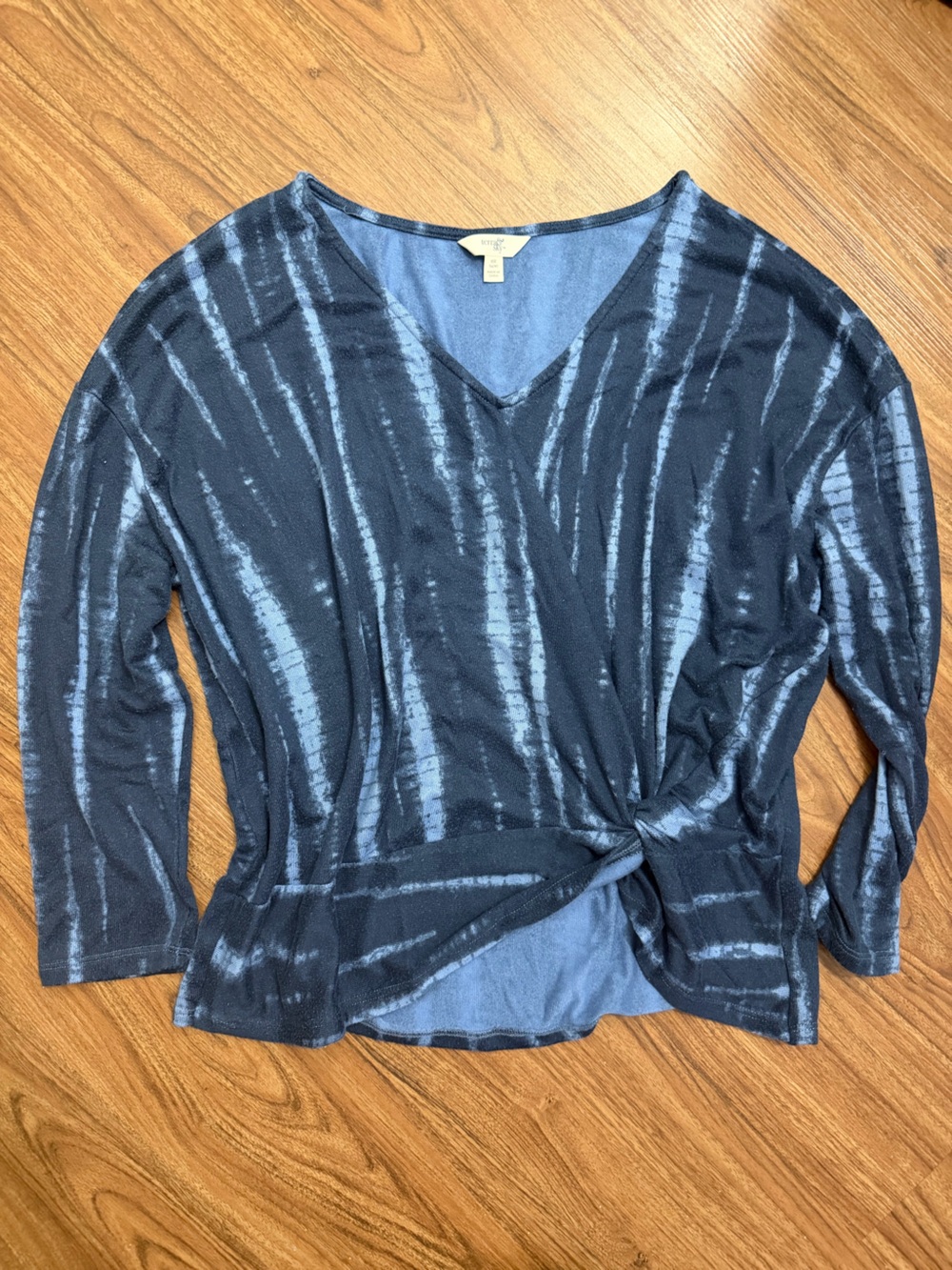 Terra & Sky Black and Gray Tie-Front Long Sleeve Tee